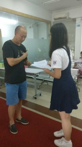 北京问卷发放照片