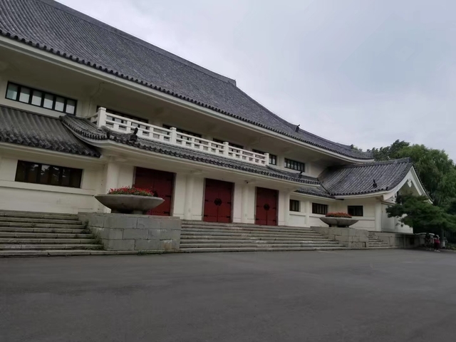 072835图片5 神武殿旧址摄于鸣放宫