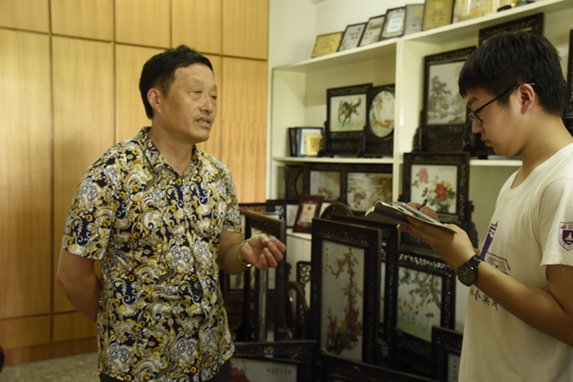 同学采访