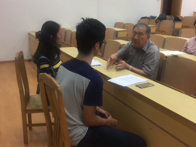 图片2只有一步一个脚印才能够有所成就